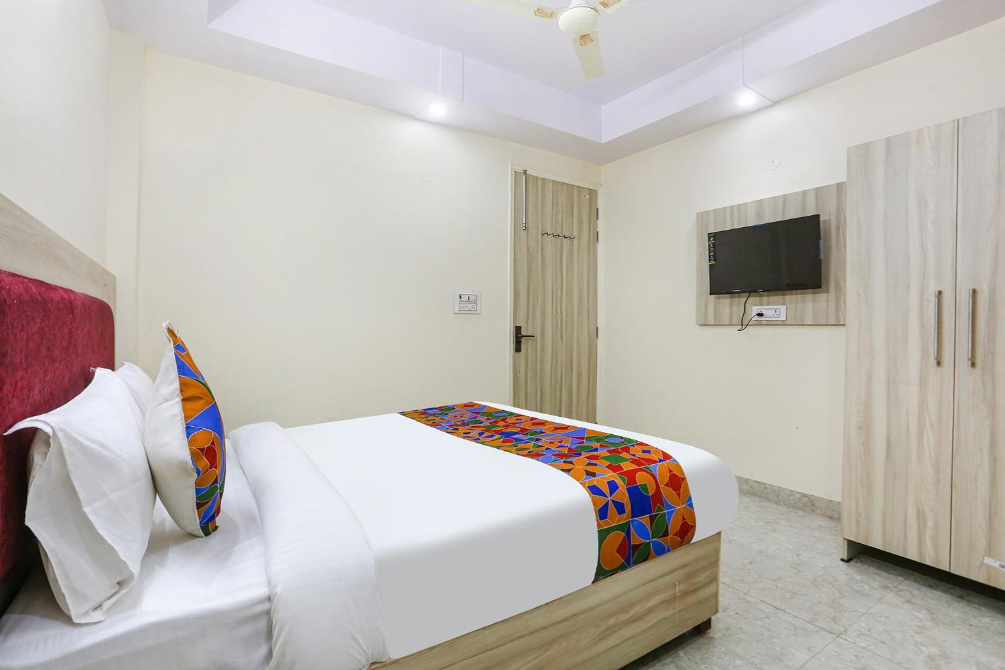 Hotel Fabhotel Taugan - Nr Yashobhoomi Convention Centre 3*