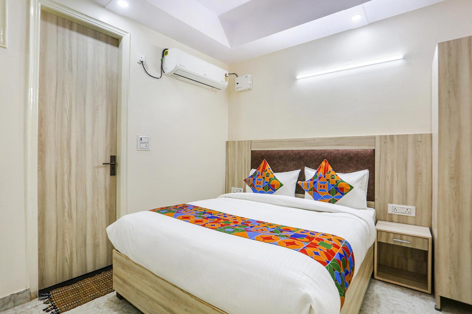 Hotel Fabhotel Taugan - Nr Yashobhoomi Convention Centre 3*